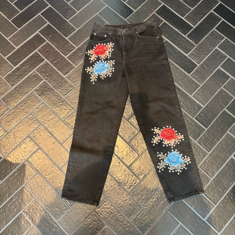 Carmar Black Denim Jeans with Red & Blue Floral Beaded Embroidery – Size 27